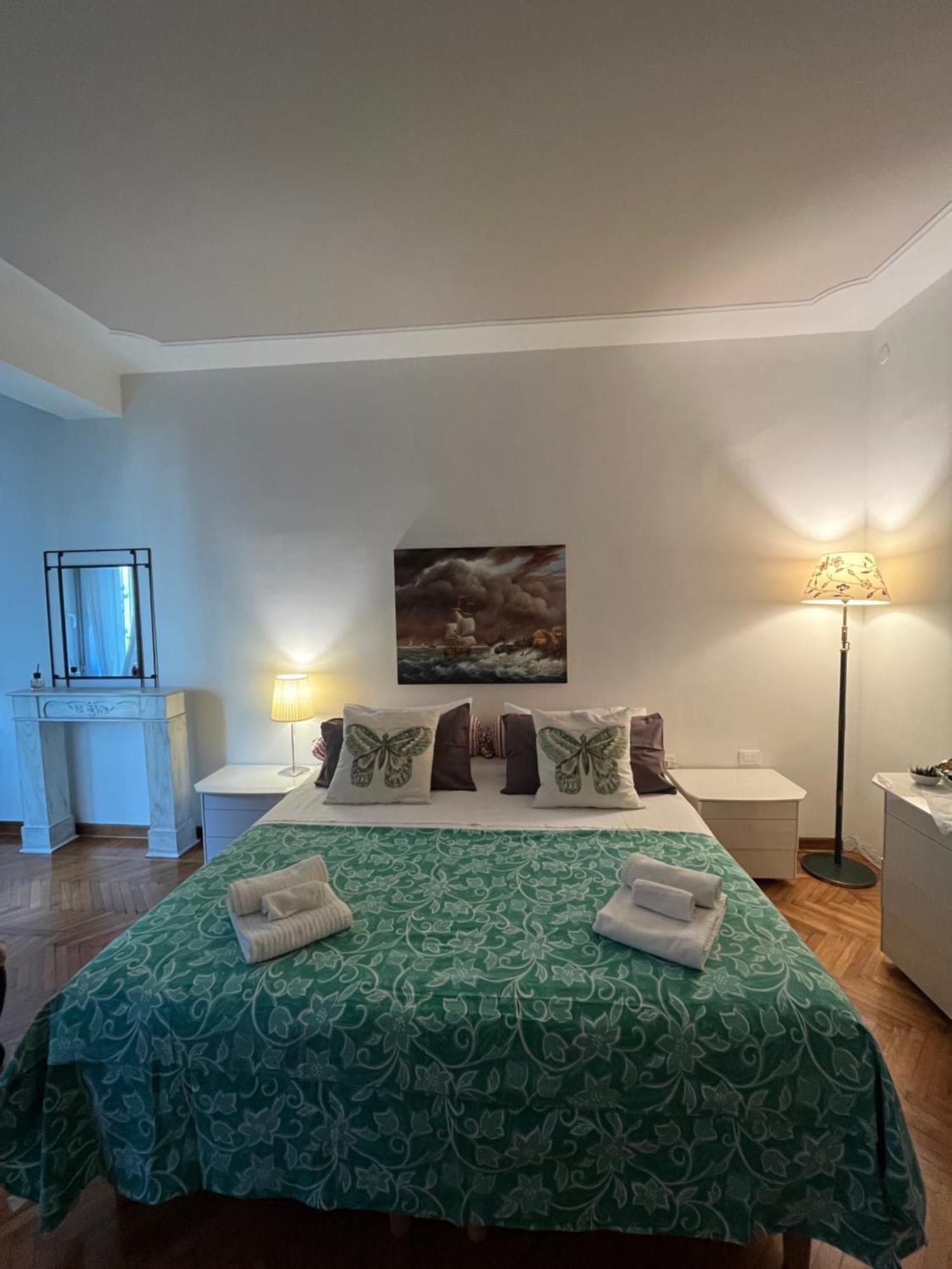 Residenza Delle Farfalle-Tripla Con Bagno Privato E Matrimoniale Con Bagno Condiviso Pádua Exterior foto