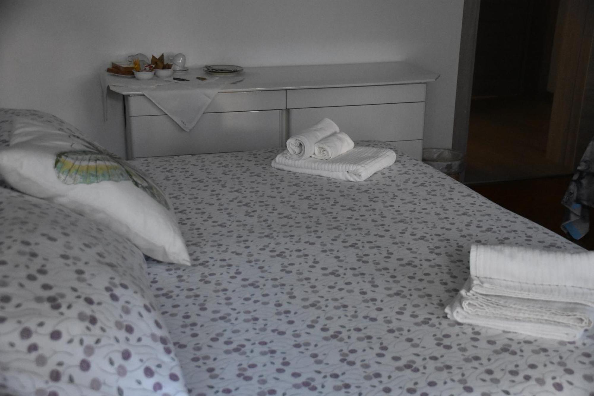 Residenza Delle Farfalle-Tripla Con Bagno Privato E Matrimoniale Con Bagno Condiviso Pádua Exterior foto